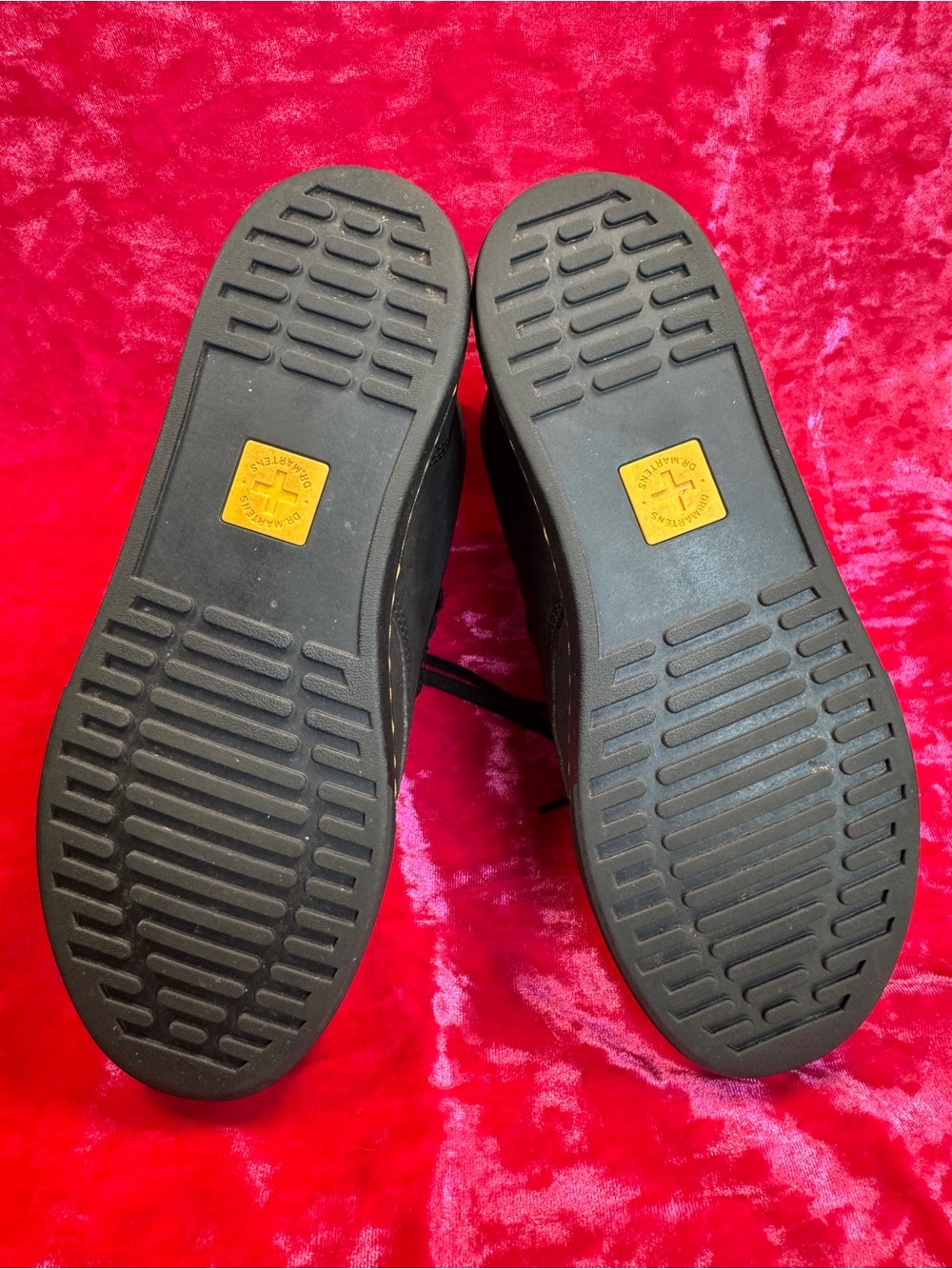 Dr. Martens Sheridan Matte Casual Boots - Picture 4 of 11